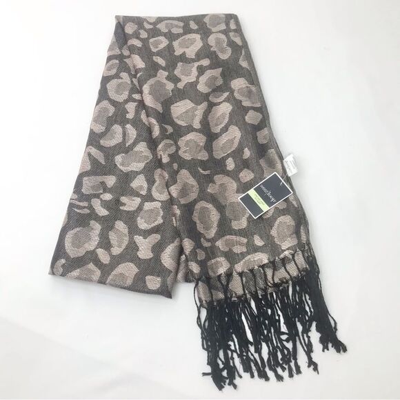 West Loop Black Taupe Metallic Leopard Print Jacquard Fringe Scarf NEW - Picture 1 of 12